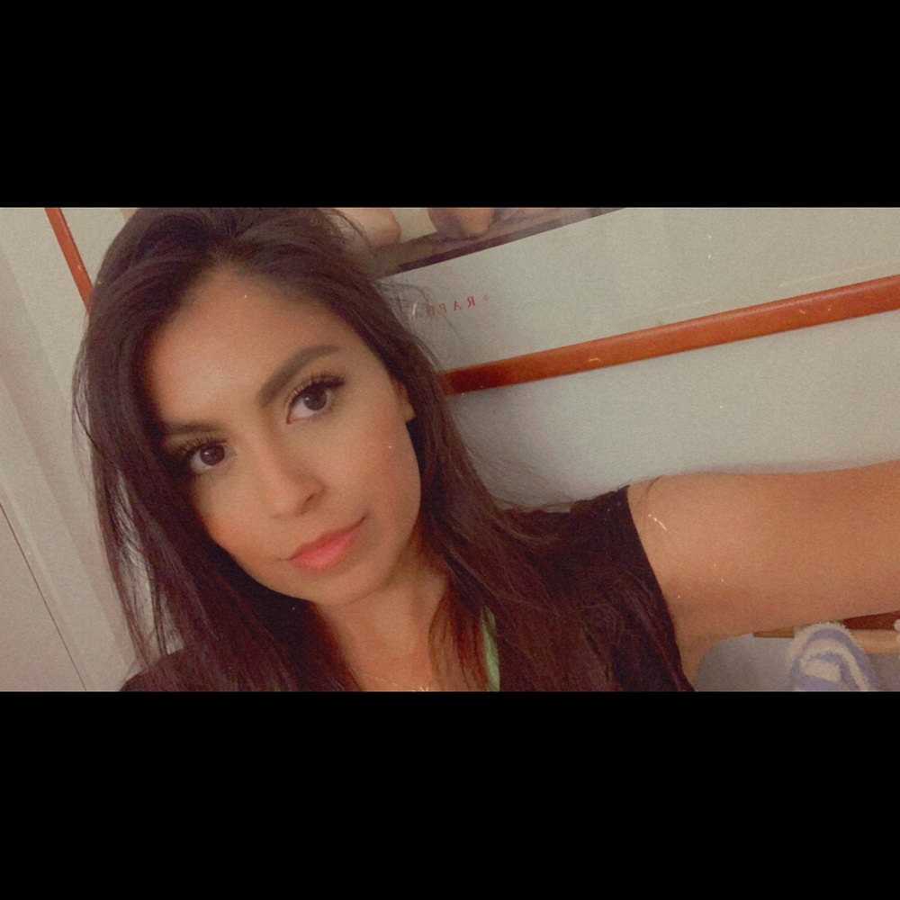 Meet your Posher, Jasmin